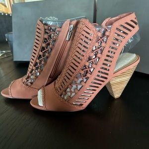 Women heels